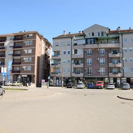 Studio Apartman Dunja Apartment Jagodina Exterior photo